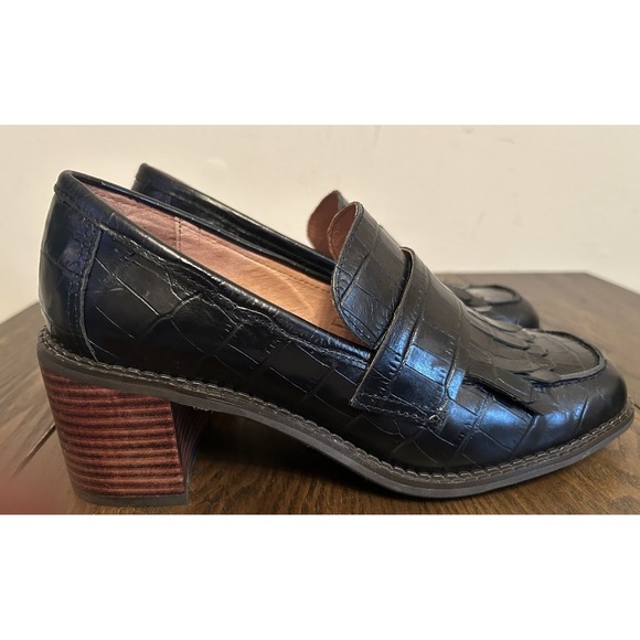 Anthropologie Shoes - Anthropologie All Black Croc Kitty Loafers Chunky Heel Women's Size 39 US 8.5/9